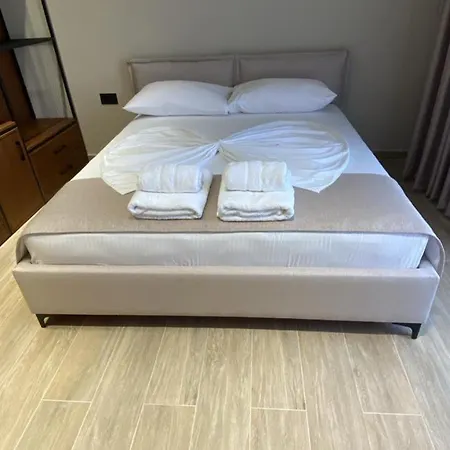Apt Studios Himara * Himarë