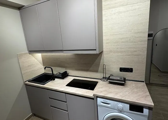 Apt Studios Himara Daire