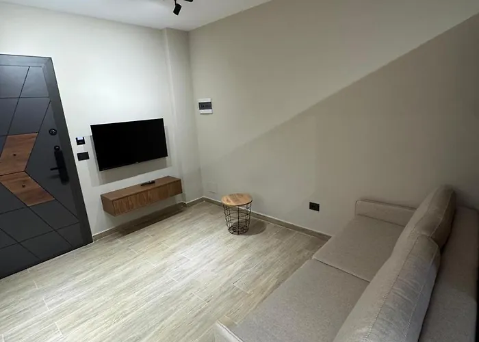 Apt Studios Himara *